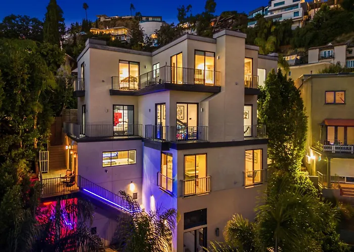 Hollywood Hills Chateau Marmont Villa